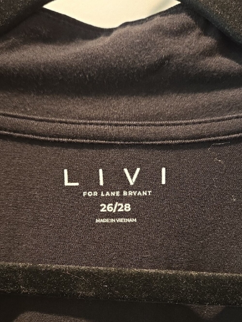 Livi Active Black Logo Tee - Picture 2 of 7